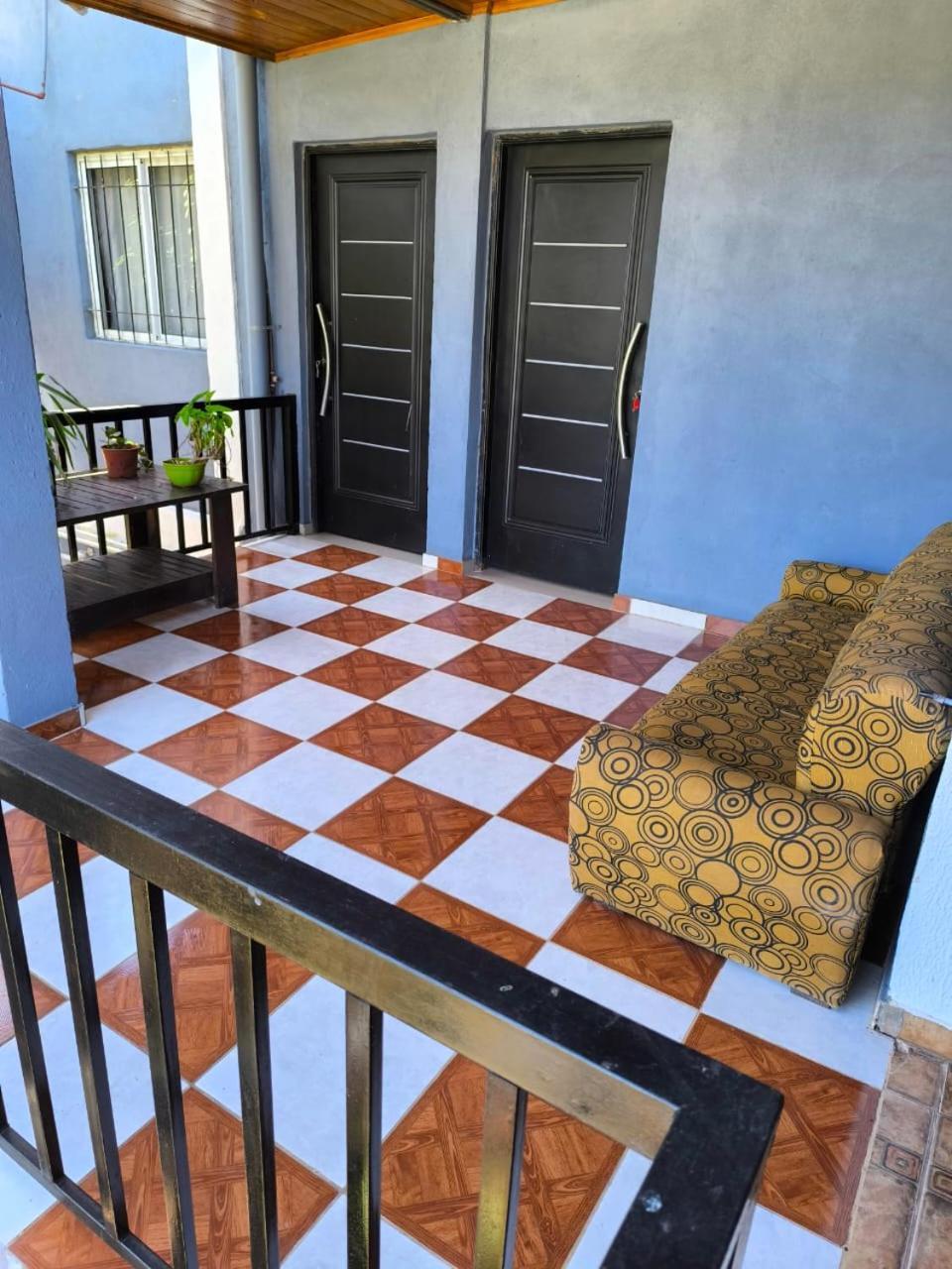 La Posada De Dante Puerto Iguazu Bagian luar foto